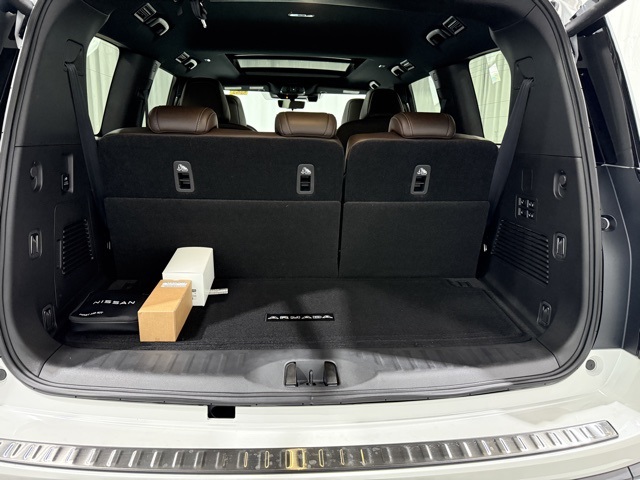 2026 Nissan Armada Platinum photo 12