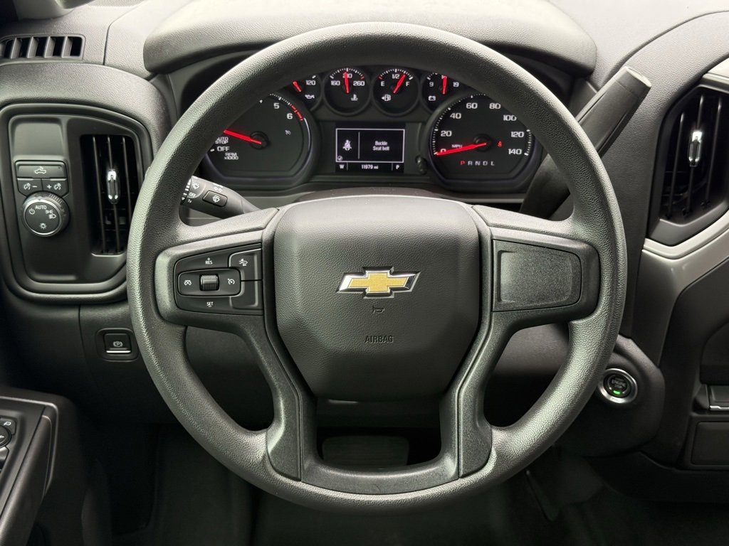 2024 Chevrolet Silverado 1500 Custom photo 19
