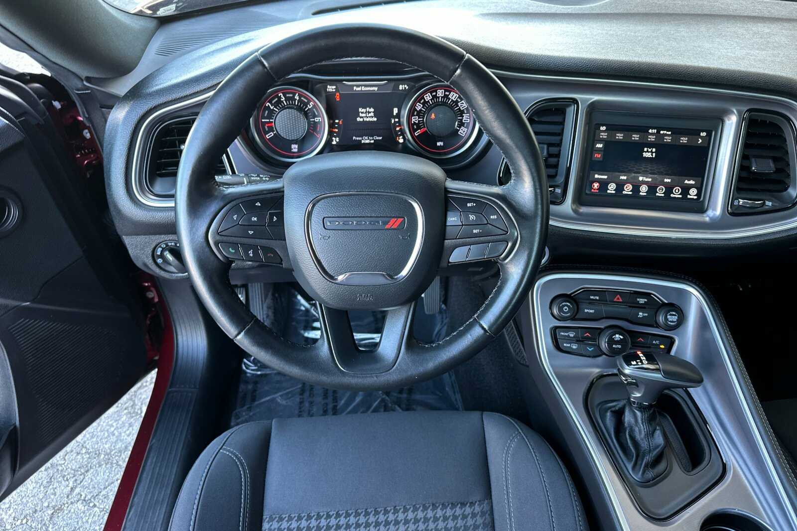 2019 Dodge Challenger SXT photo 14