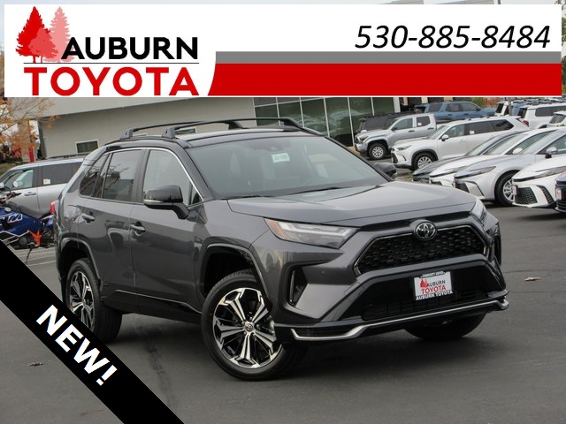 2025 Toyota RAV4 XSE's photo