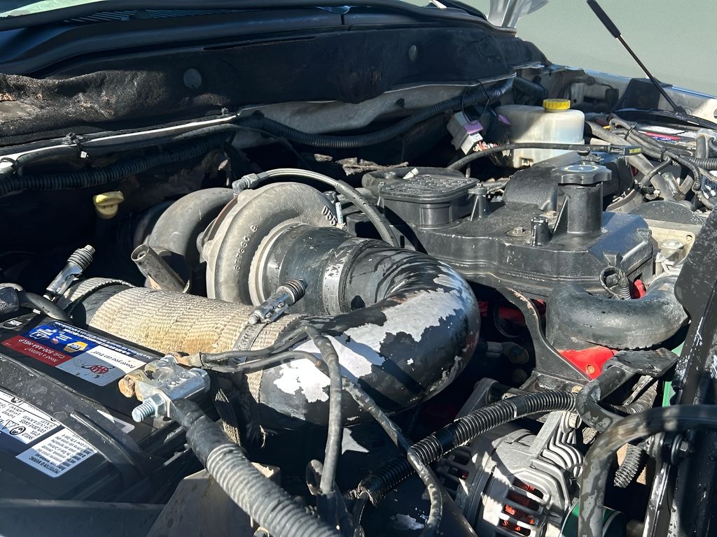 2004 Dodge Ram SLT photo 25