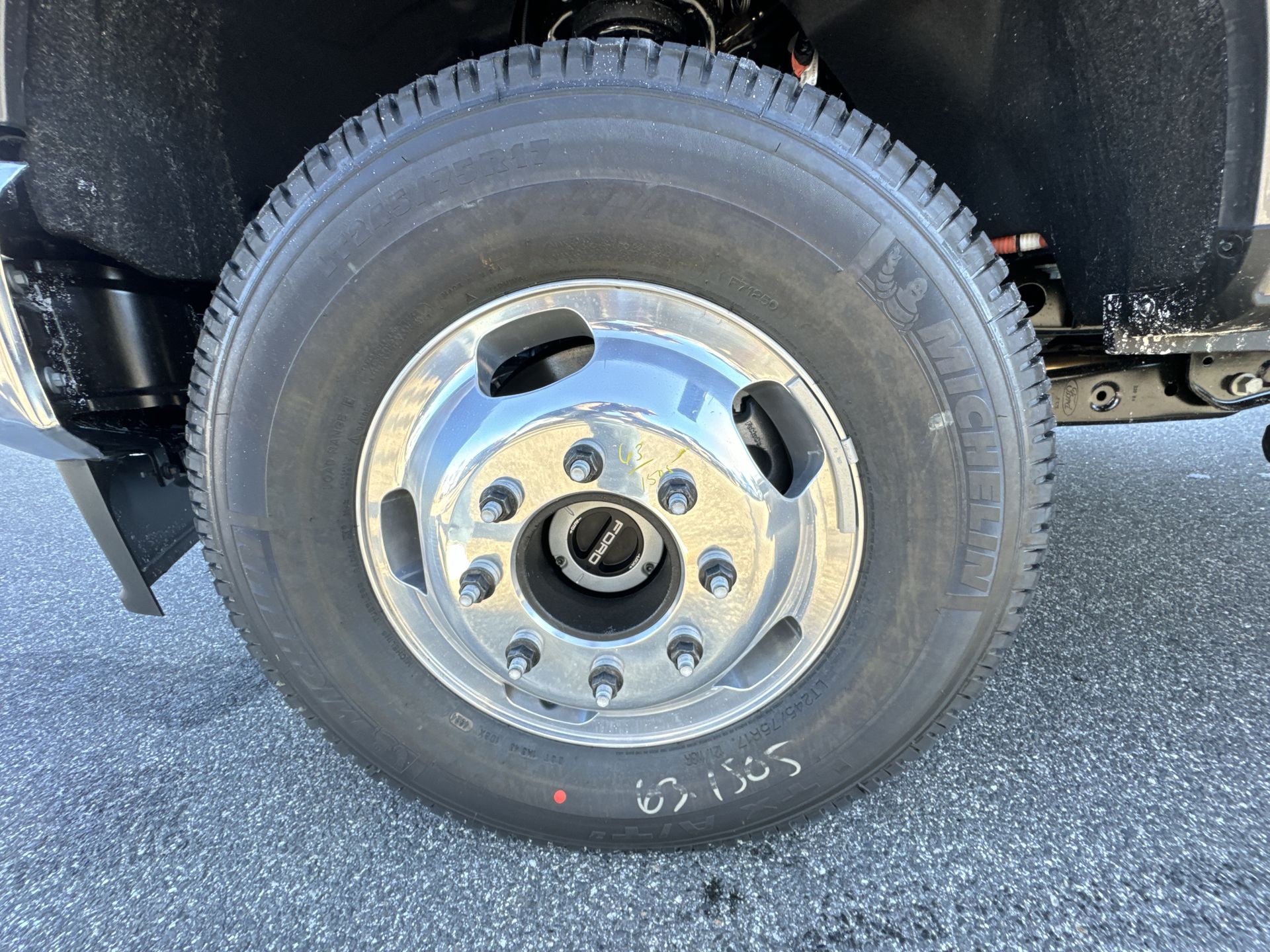 2025 Ford F-350 XL photo 2