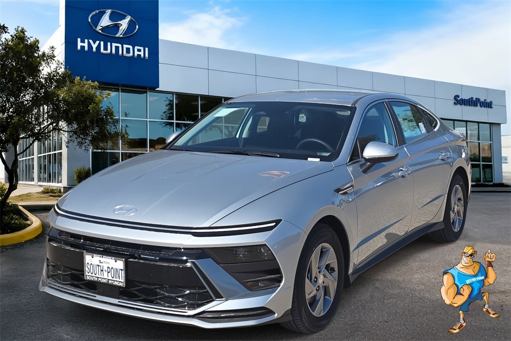 2026 Hyundai Sonata SE's photo