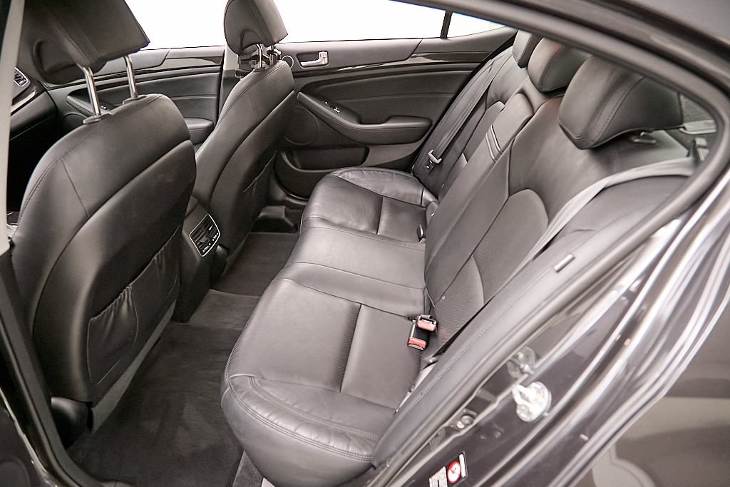 2015 KIA CADENZA - Image 28