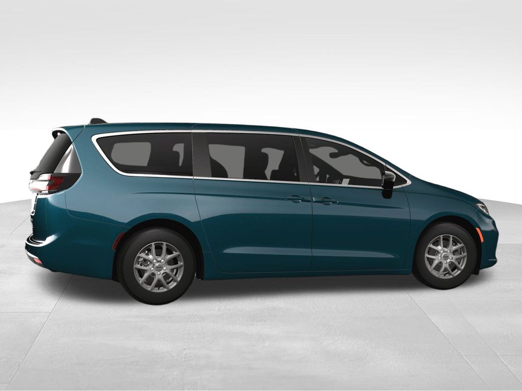 2025 Chrysler Pacifica photo 6