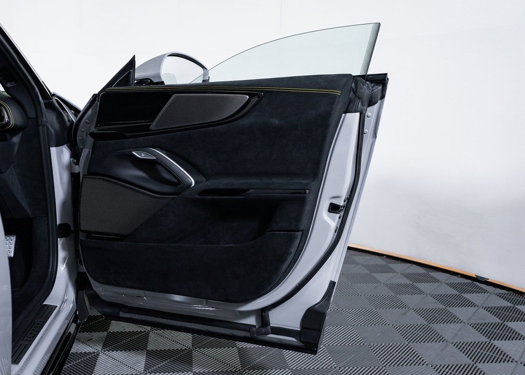 2025 Ferrari Purosangue photo 15