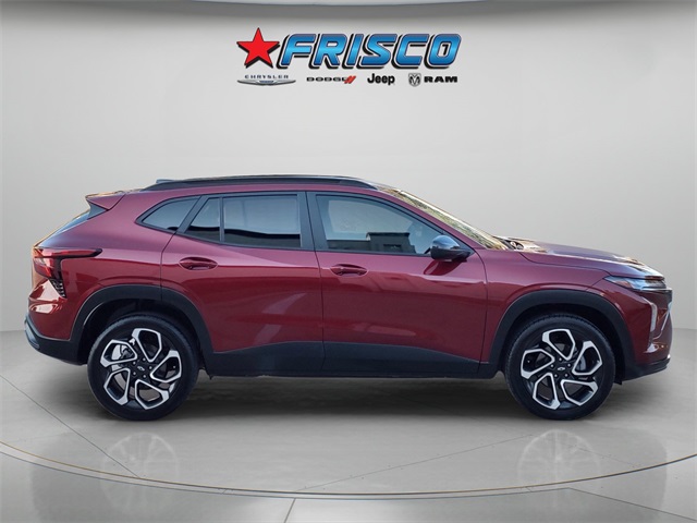 2025 Chevrolet Trax photo 7