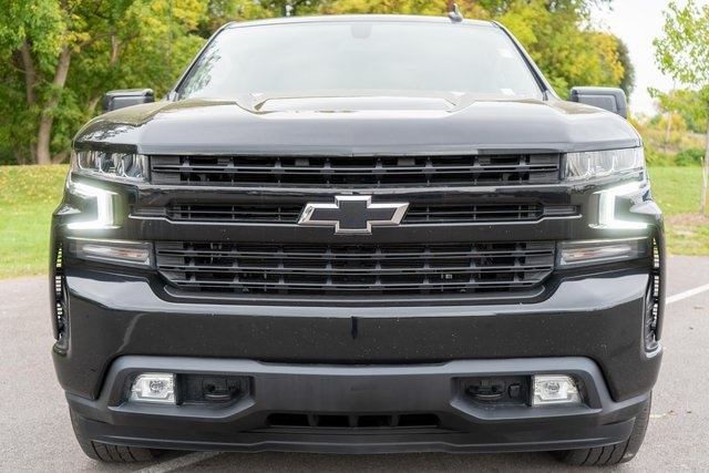 2021 Chevrolet Silverado 1500 RST photo 2