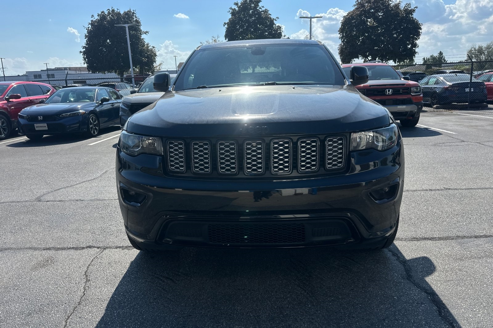 2020 Jeep Grand Cherokee Altitude photo 6