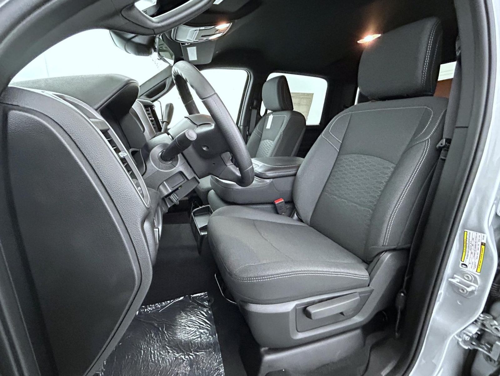 2026 Ram 2500 Tradesman photo 10