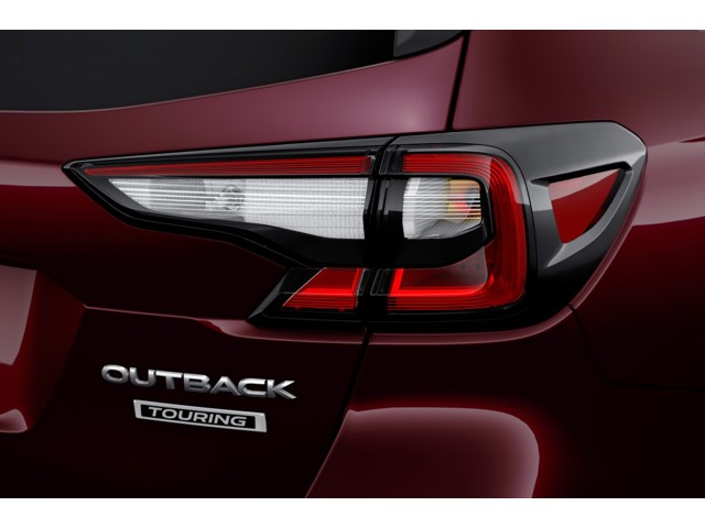 2025 Subaru Outback Touring photo 12