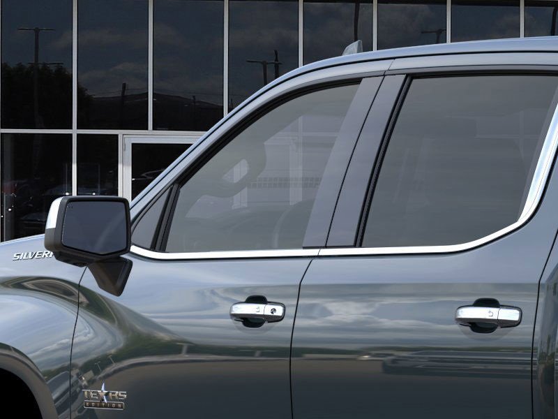 2025 Chevrolet Silverado LTZ photo 12