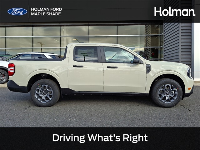 2025 Ford Maverick XLT's photo