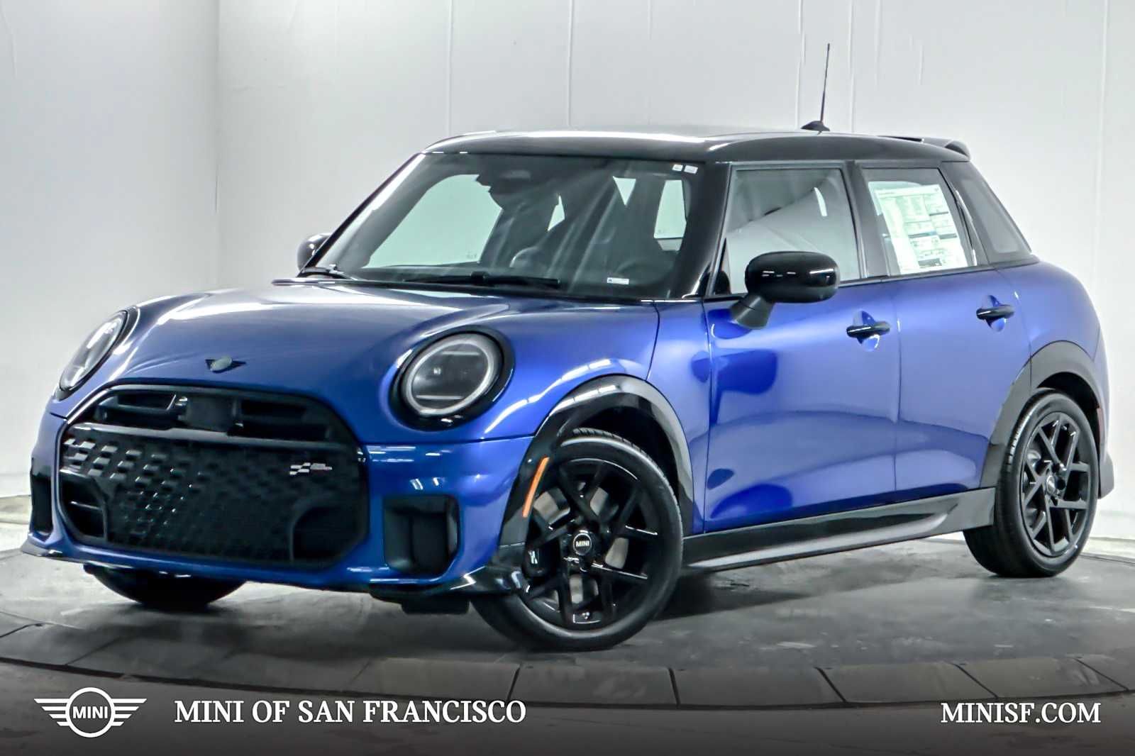 2026 MINI Hardtop 4 Door S's photo