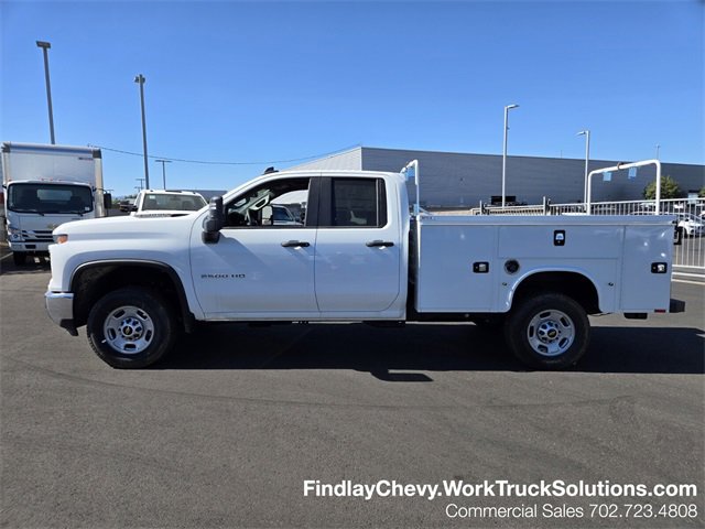 New 2024 Summit White Chevrolet WT image 3