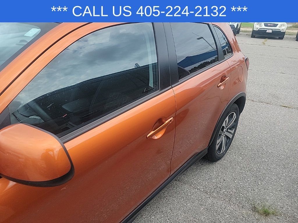 2024 Mitsubishi Outlander Sport S photo 2