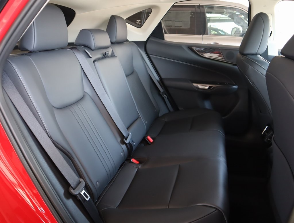 2025 Lexus NX 350h Premium photo 32