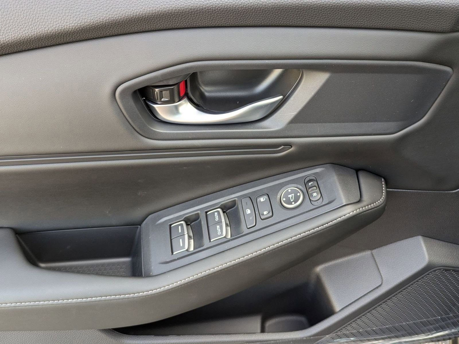 2025 Honda Accord Hybrid Sport photo 9
