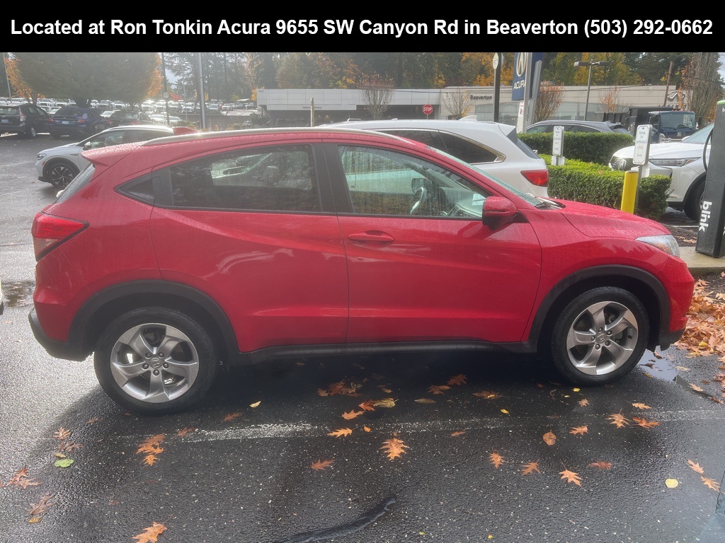 2017 Honda HR-V EX-L photo 3