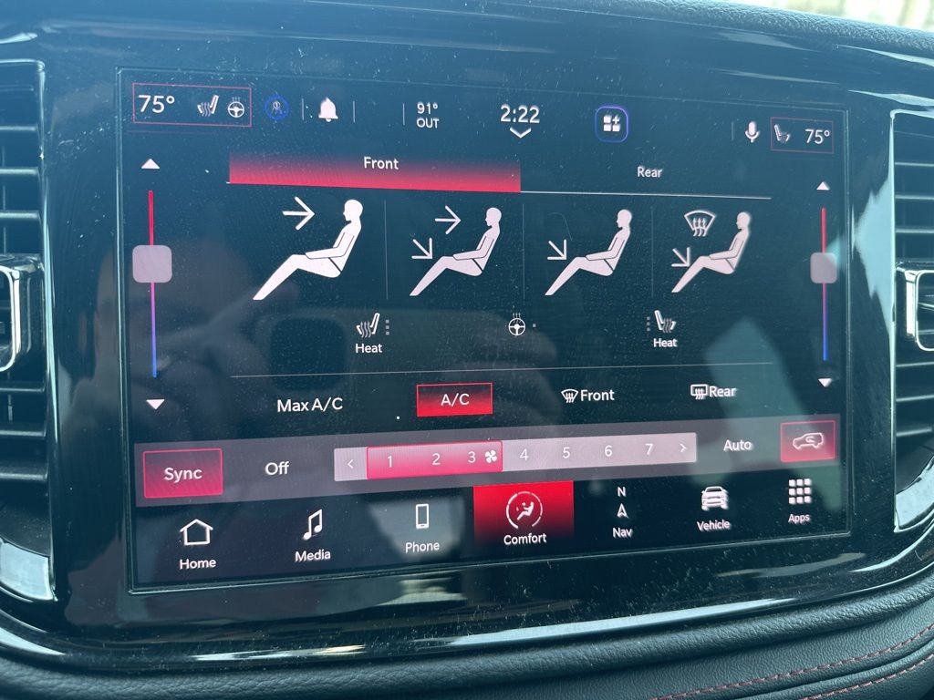 2022 Dodge Durango R/T photo 13