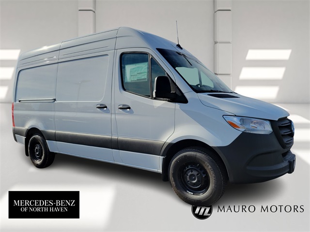 2025 Mercedes-Benz Sprinter Cargo Van Base's photo