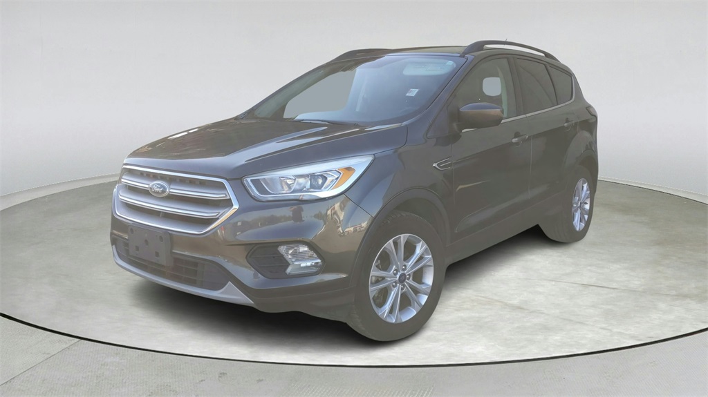 2018 Ford Escape SEL photo 3
