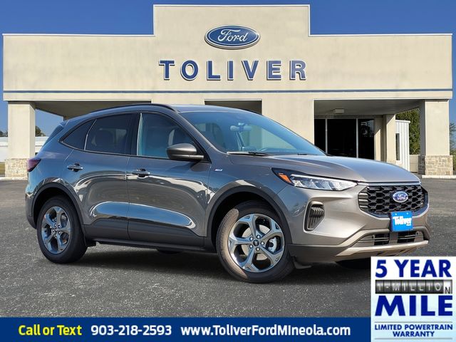 2025 Ford Escape ST-Line's photo