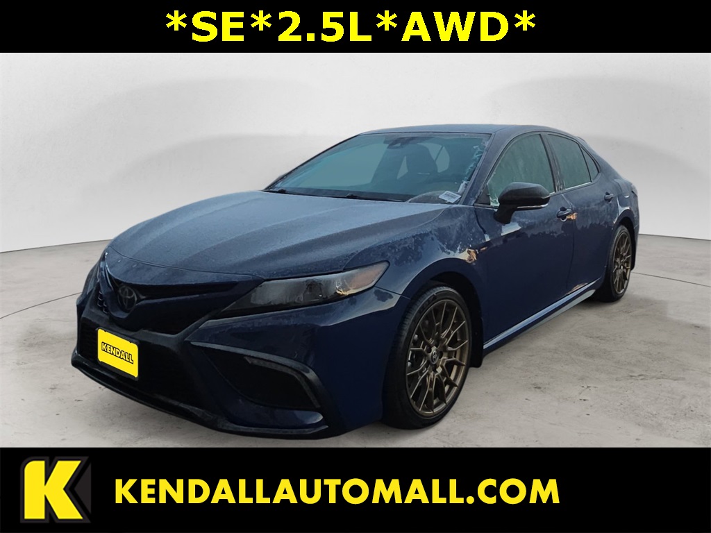 2024 Toyota Camry SE Nightshade's photo