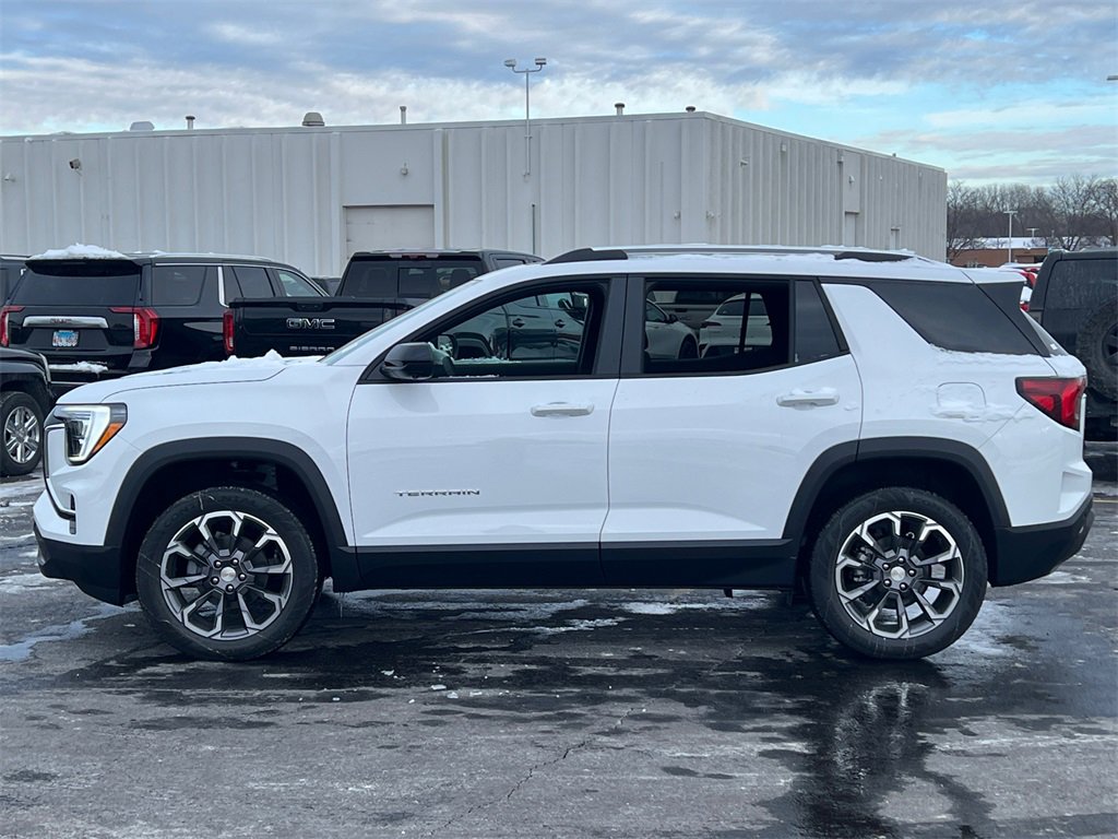 2026 GMC TERRAIN - Image 4