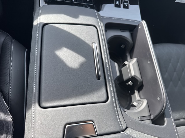 2026 Infiniti QX80 photo 21