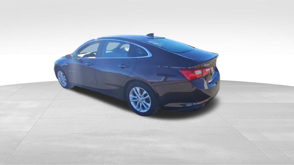 2016 Chevrolet Malibu 1LT photo 4