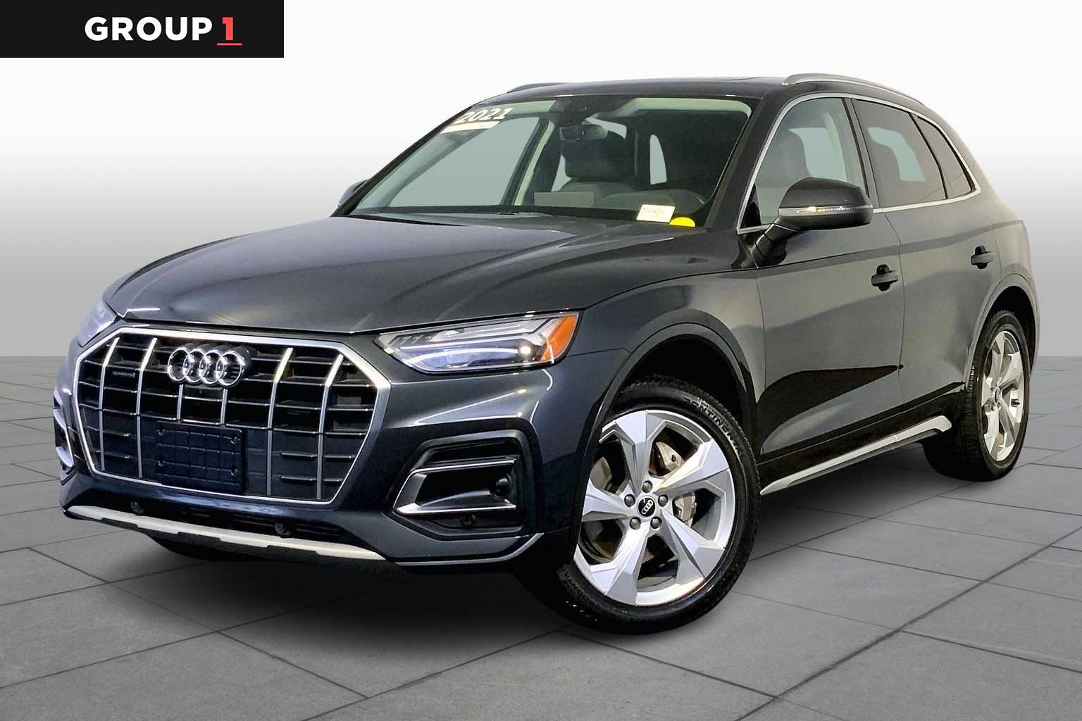2021 Audi Q5 S Line Premium Plus's photo