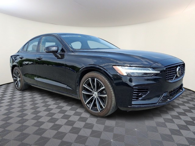 Certified Pre-Owned 2023 Volvo S60 Recharge Plug-In Hybrid Plus