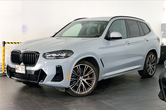 2023 BMW X3 30i's photo