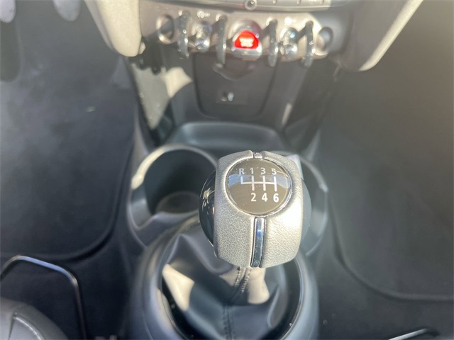 2022 Mini Cooper Oxford Edition photo 10