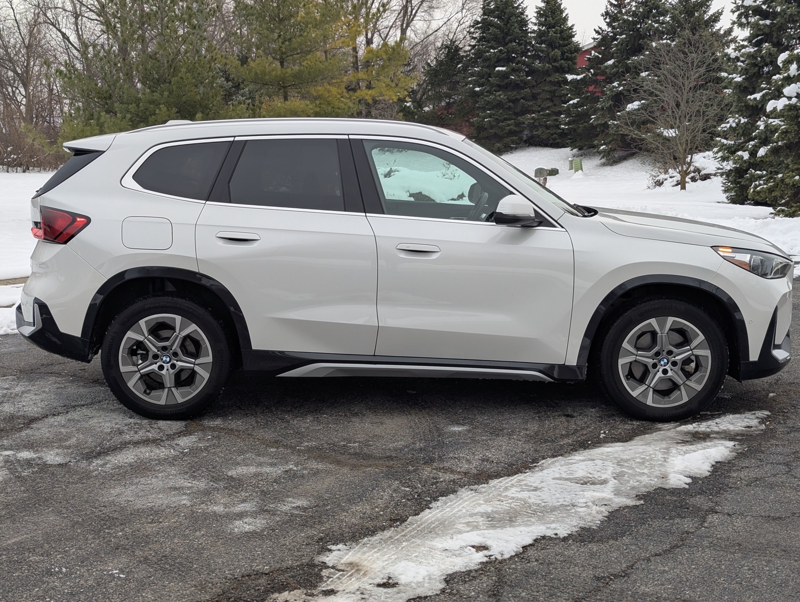 2025 Bmw X1 XDrive28i photo 4