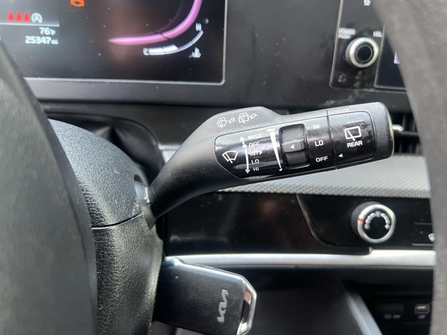 2023 Kia Sportage LX photo 3