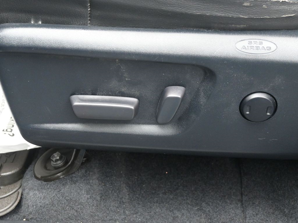 2018 Toyota Tundra SR5 photo 17