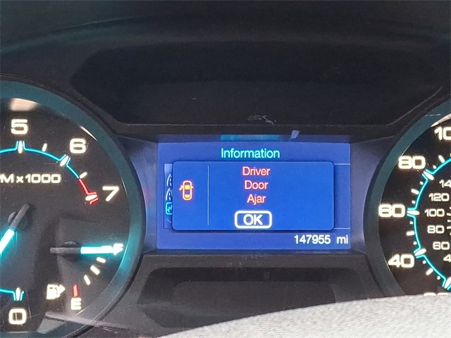 2013 Ford Explorer Base photo 21