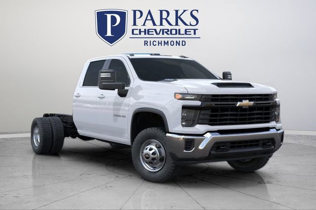 2025 Chevrolet Silverado 3500HD Work Truck's photo