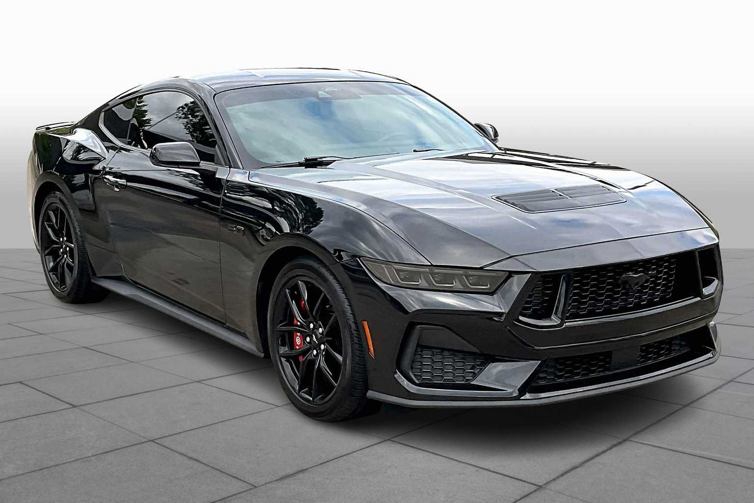 2024 Ford Mustang GT Premium photo 2