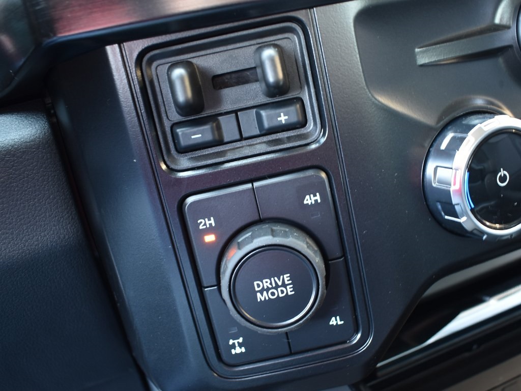 2026 Ford F-350 Lariat photo 24