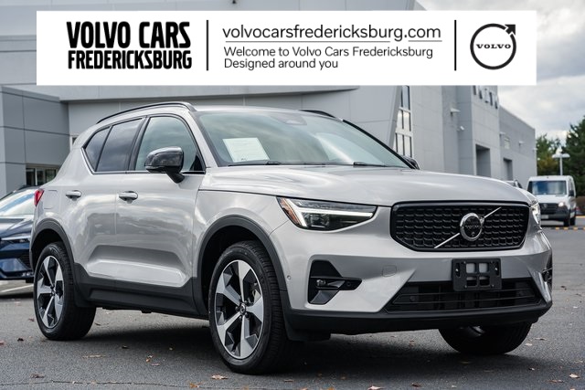 2024 Volvo XC40 Plus