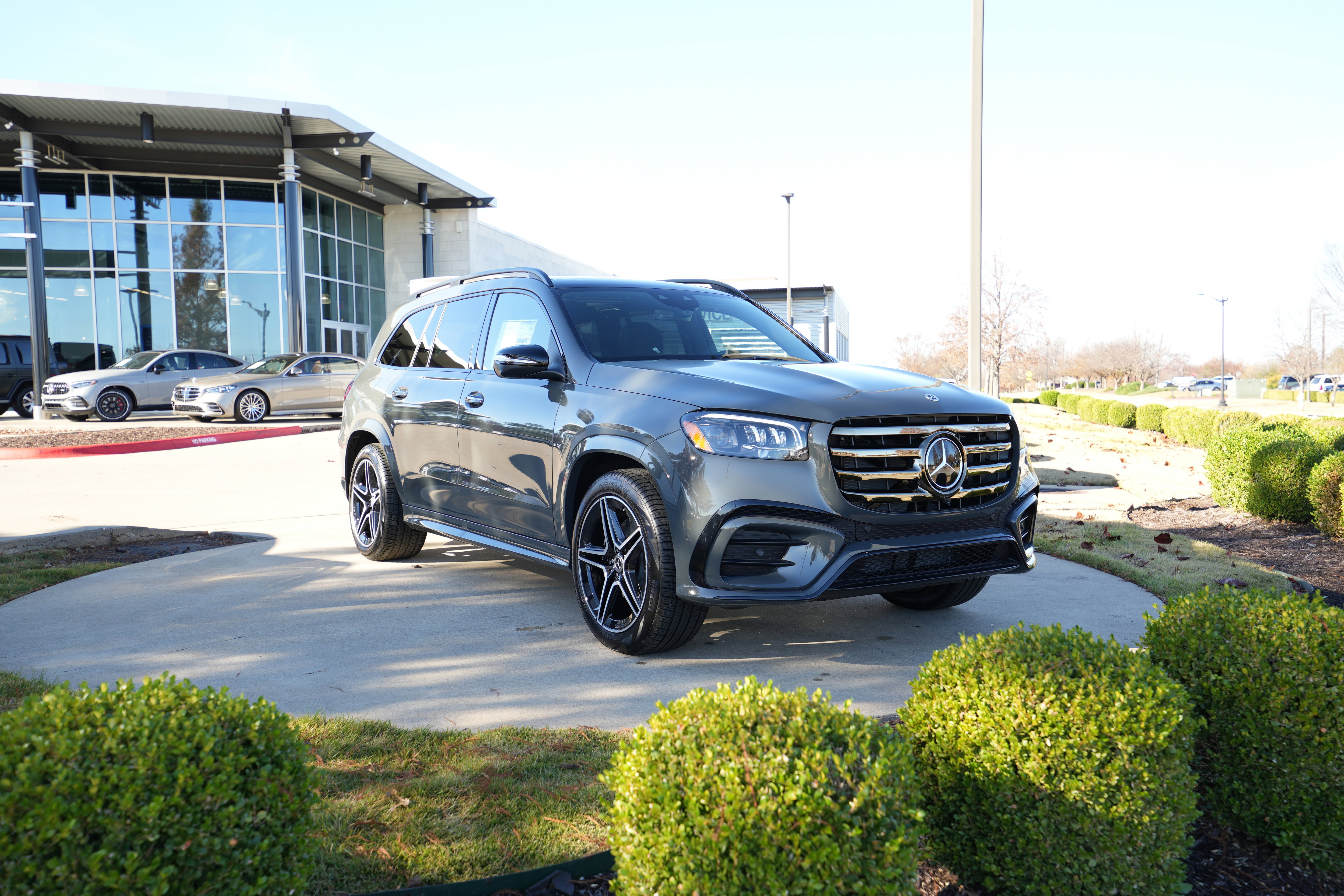 2026 Mercedes-Benz GLS Base's photo