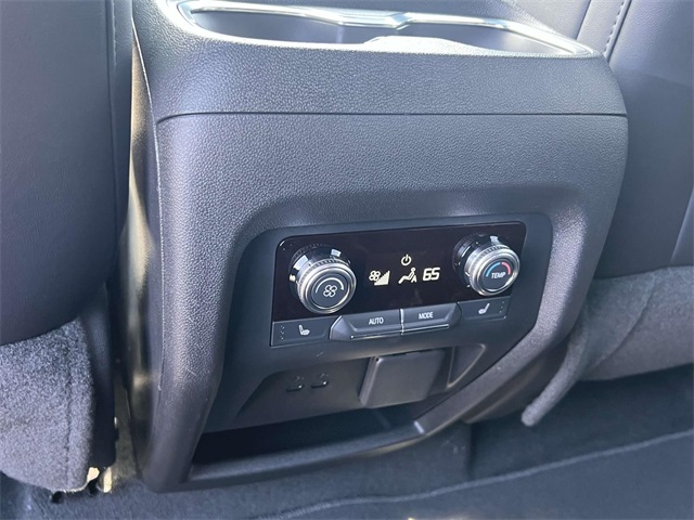 2026 Gmc Acadia Elevation photo 13