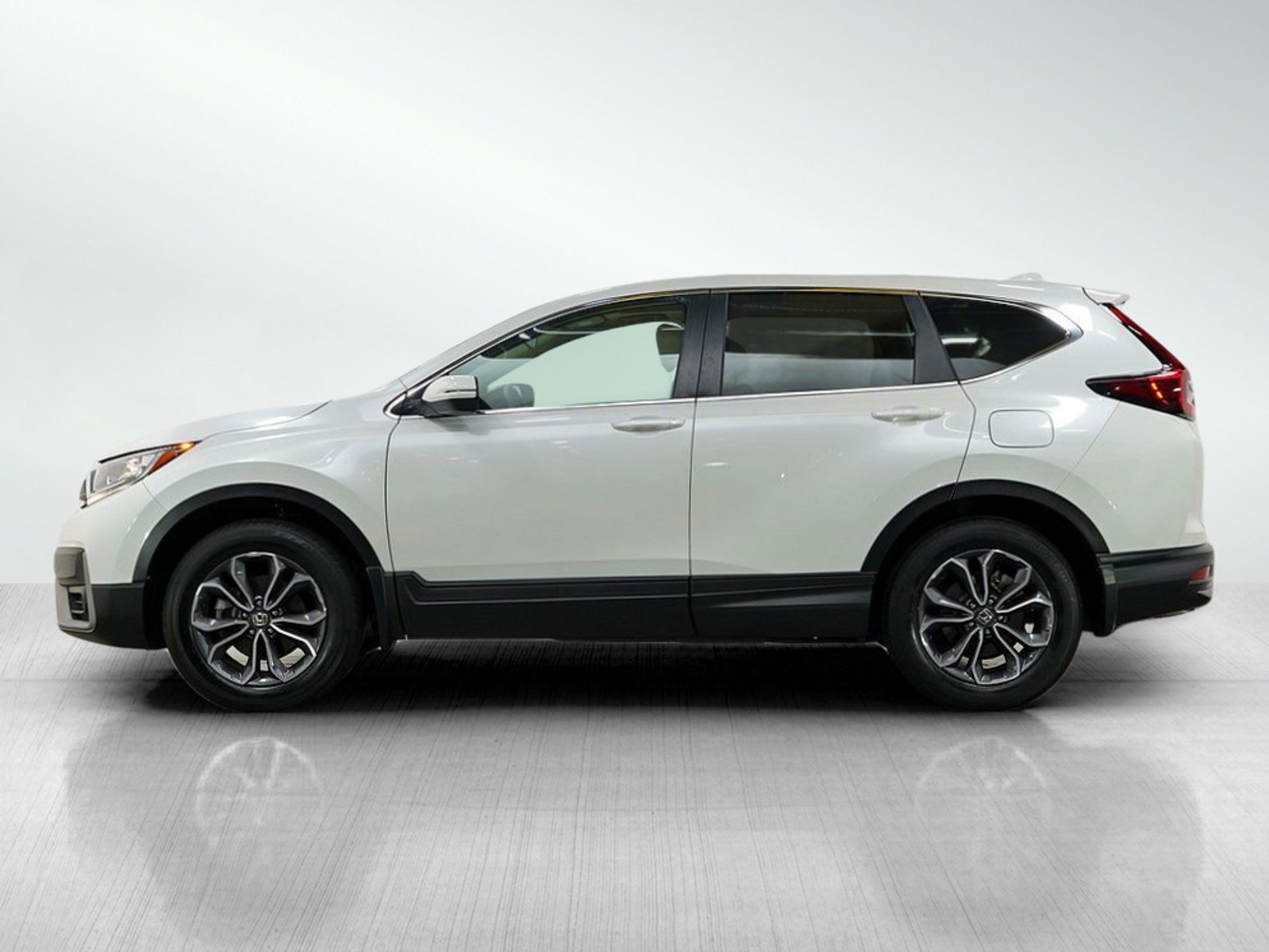 Used 2022 Honda CR-V EX with VIN 5J6RW2H50NA017233 for sale in Burnsville, Minnesota