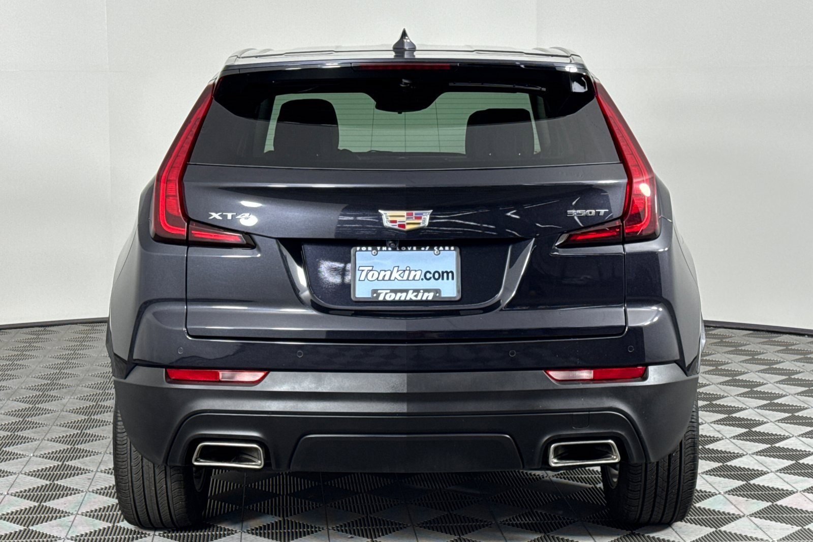 2023 Cadillac XT4 Luxury photo 4