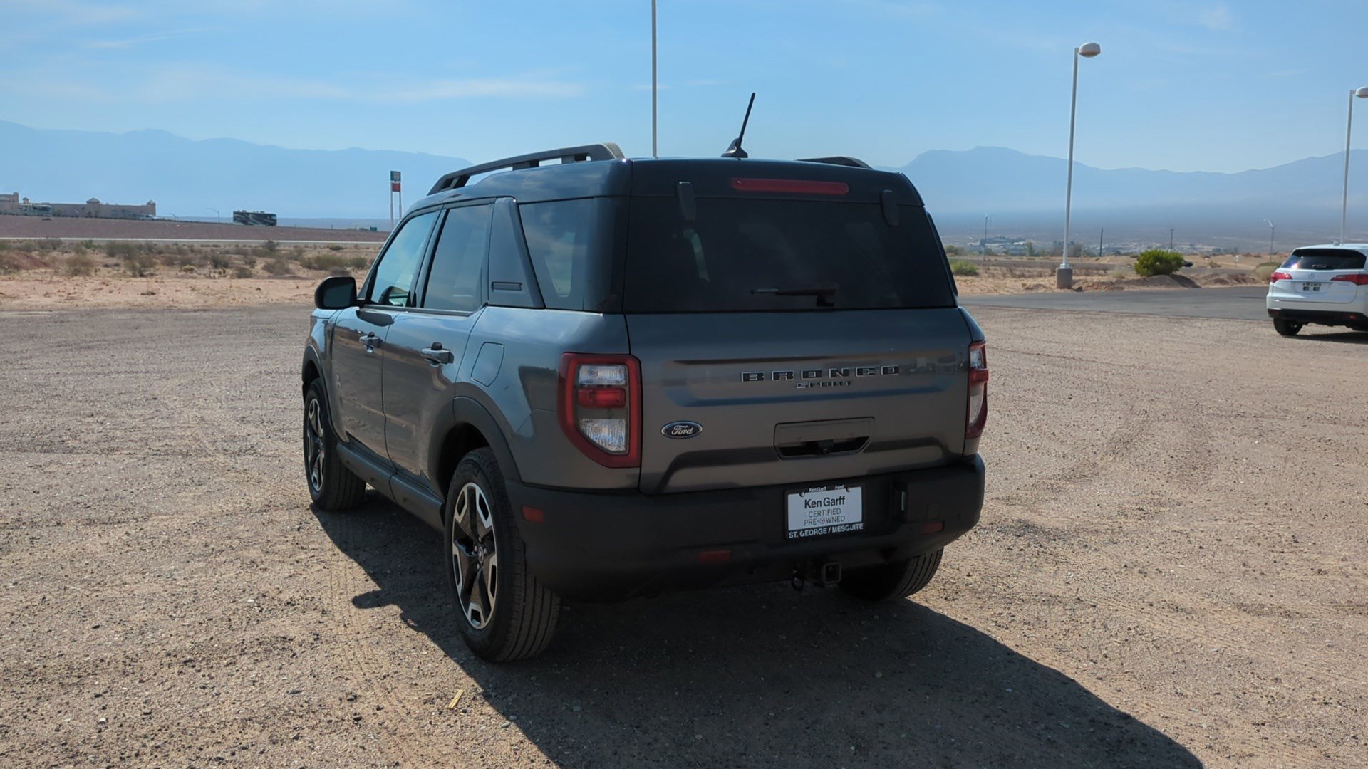 2022 Ford Bronco Sport Outer Banks photo 4