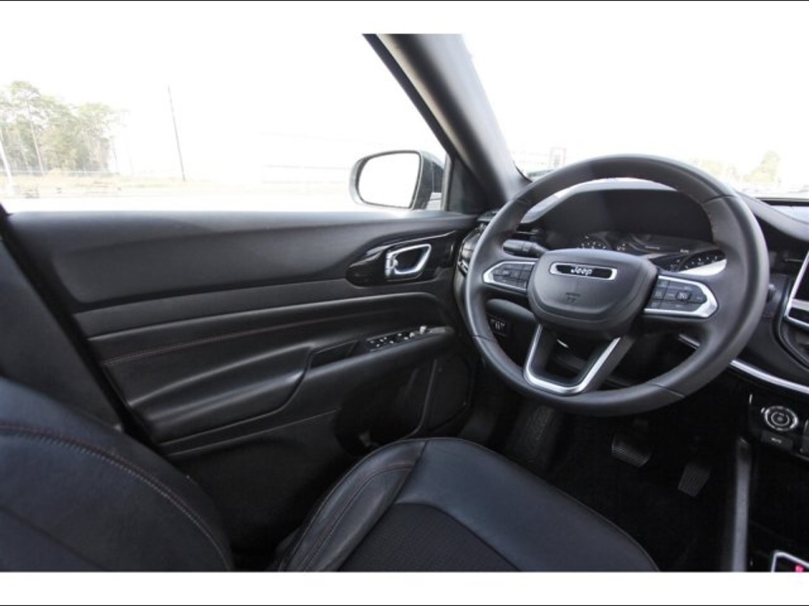 2024 Jeep Compass Trailhawk - 9