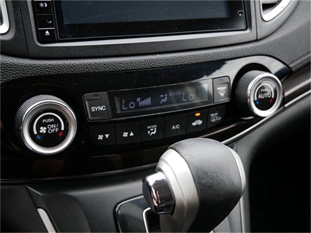2015 Honda CR-V EX-L photo 19